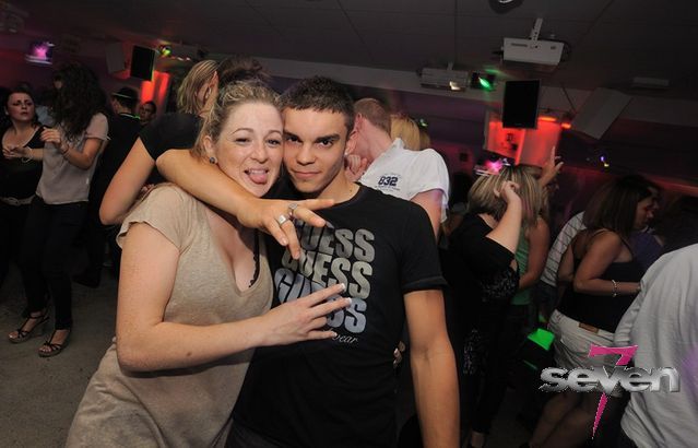 Cliquer pour voir l'image en taille réelle