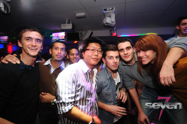 Cliquer pour voir l'image en taille réelle