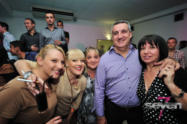 Cliquer pour voir l'image en taille réelle