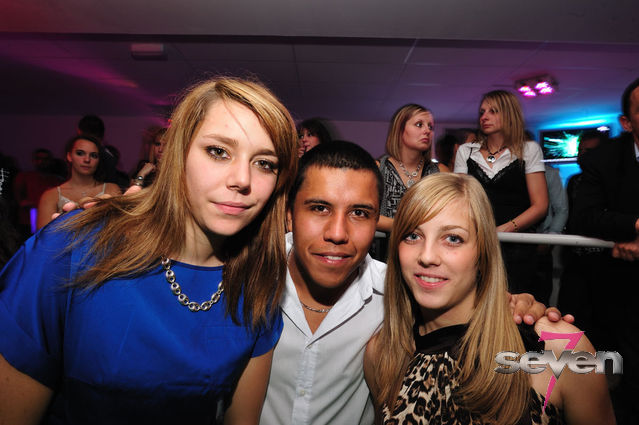 Cliquer pour voir l'image en taille réelle