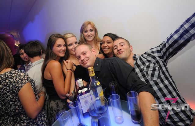 Cliquer pour voir l'image en taille réelle