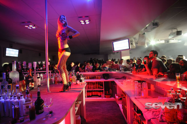 Cliquer pour voir l'image en taille réelle