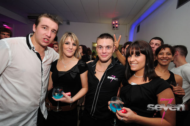 Cliquer pour voir l'image en taille réelle