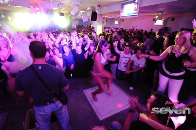 Cliquer pour voir l'image en taille réelle