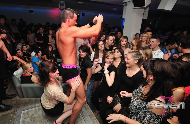 Cliquer pour voir l'image en taille réelle