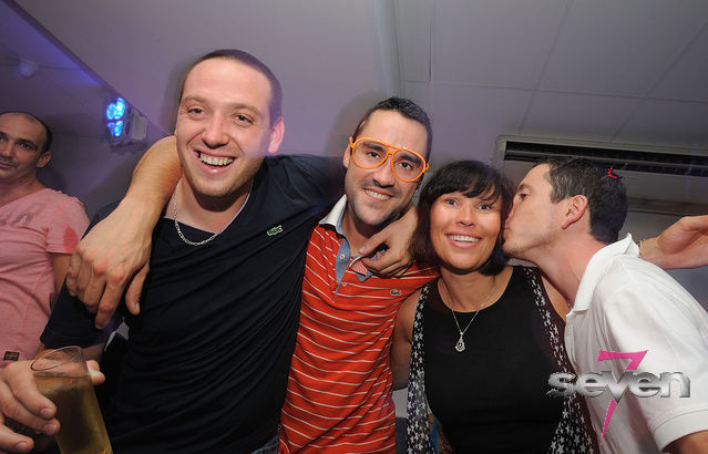 Cliquer pour voir l'image en taille réelle