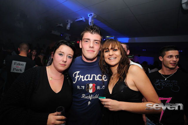 Cliquer pour voir l'image en taille réelle