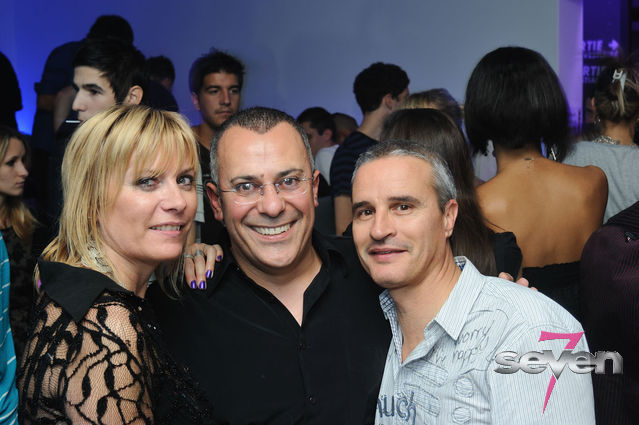 Cliquer pour voir l'image en taille réelle