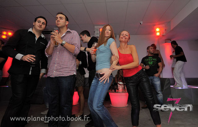 Cliquer pour voir l'image en taille réelle