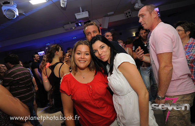 Cliquer pour voir l'image en taille réelle