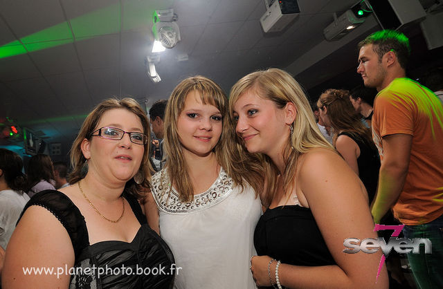 Cliquer pour voir l'image en taille réelle