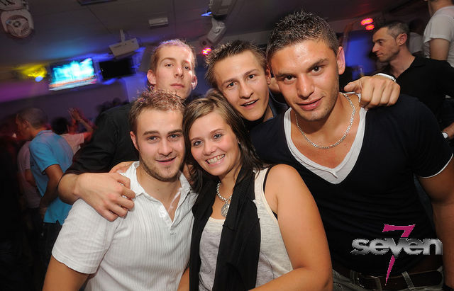 Cliquer pour voir l'image en taille réelle