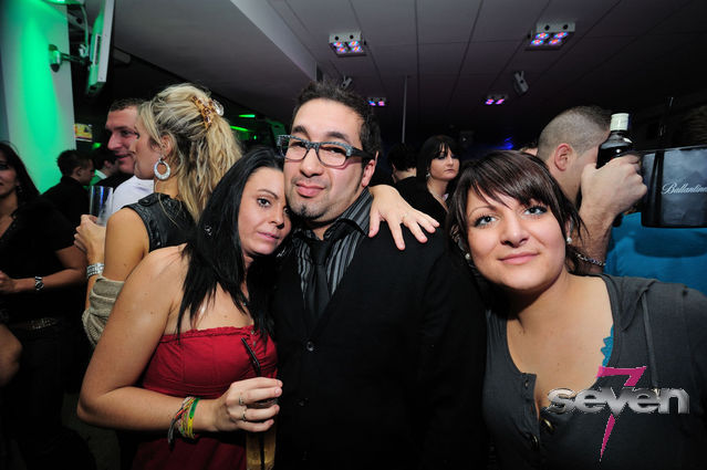 Cliquer pour voir l'image en taille réelle