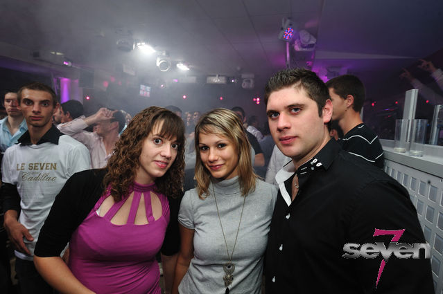 Cliquer pour voir l'image en taille réelle