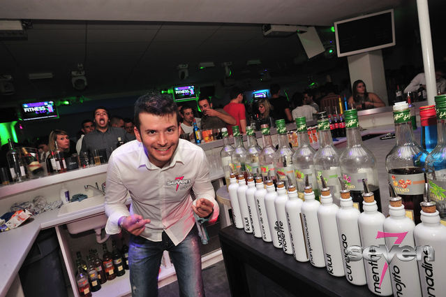 Cliquer pour voir l'image en taille réelle