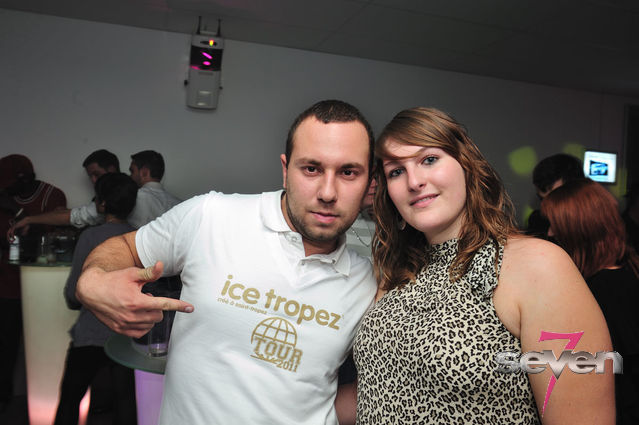 Cliquer pour voir l'image en taille réelle