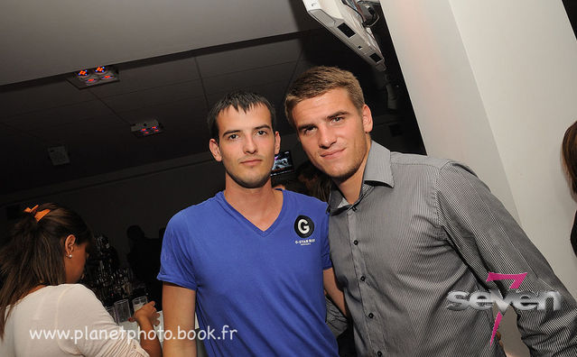 Cliquer pour voir l'image en taille réelle