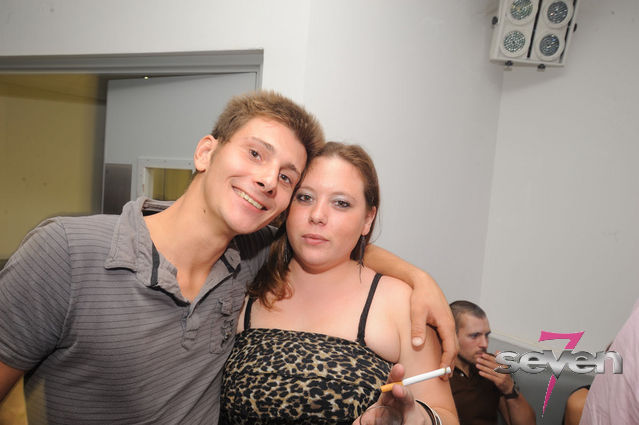 Cliquer pour voir l'image en taille réelle