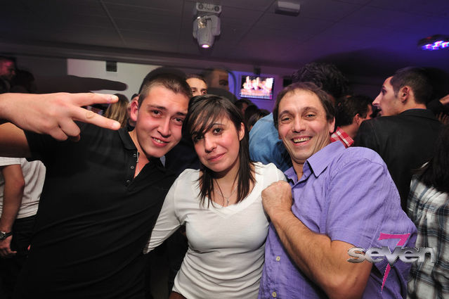 Cliquer pour voir l'image en taille réelle