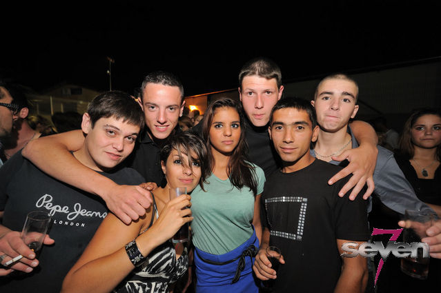 Cliquer pour voir l'image en taille réelle