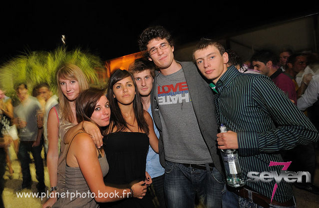 Cliquer pour voir l'image en taille réelle