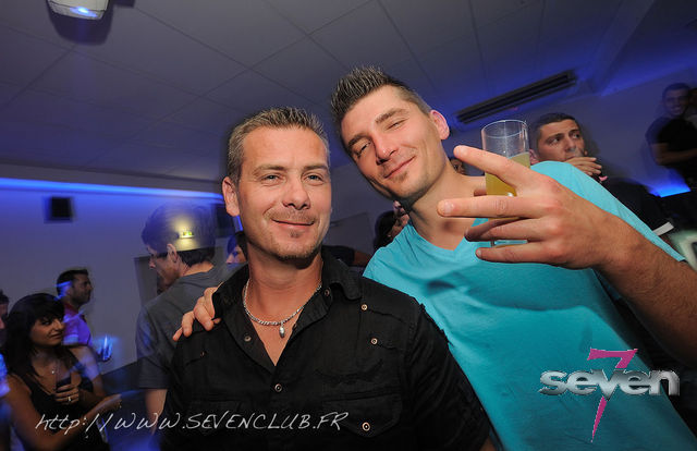 Cliquer pour voir l'image en taille réelle