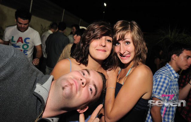 Cliquer pour voir l'image en taille réelle