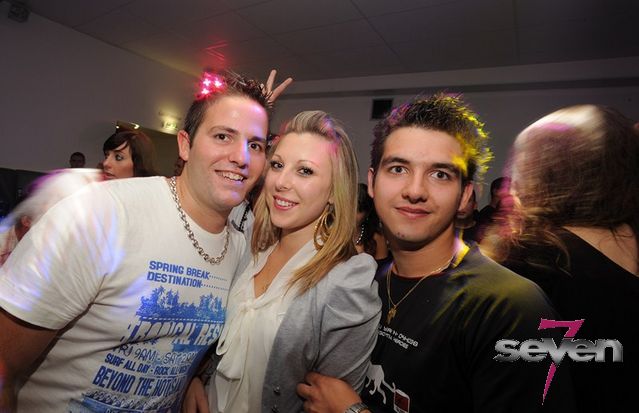 Cliquer pour voir l'image en taille réelle