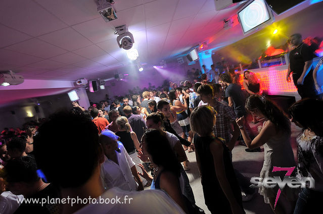 Cliquer pour voir l'image en taille réelle