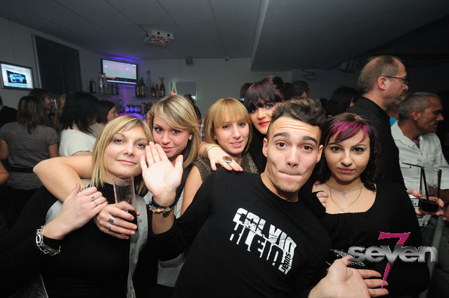 Cliquer pour voir l'image en taille réelle