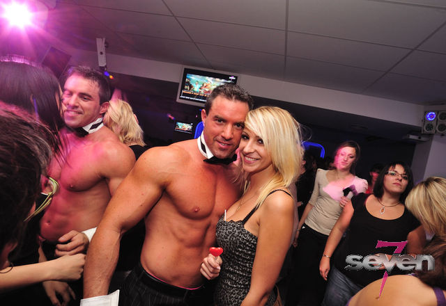 Cliquer pour voir l'image en taille réelle