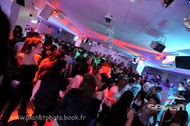 Cliquer pour voir l'image en taille réelle