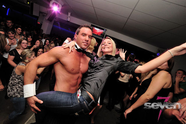 Cliquer pour voir l'image en taille réelle