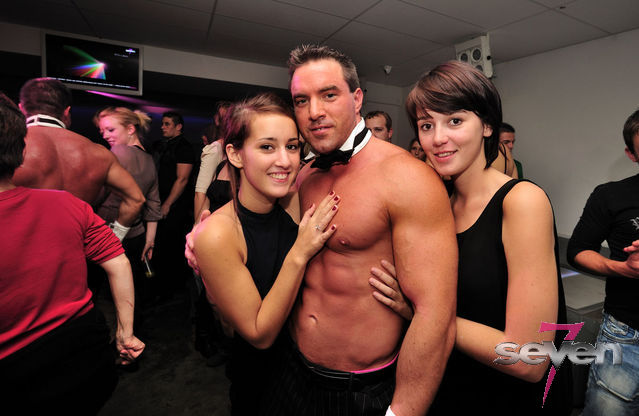 Cliquer pour voir l'image en taille réelle