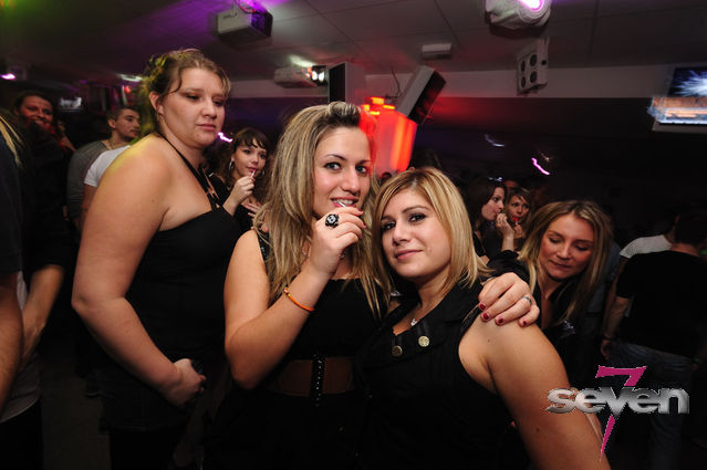 Cliquer pour voir l'image en taille réelle