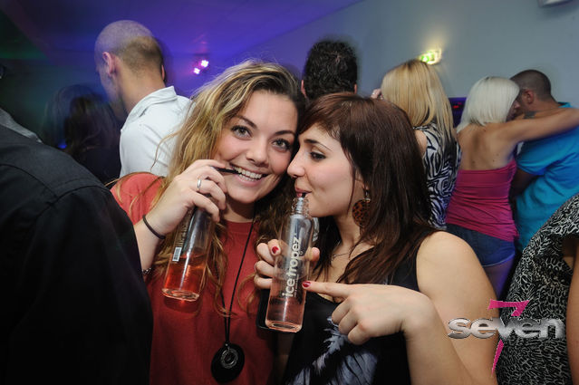 Cliquer pour voir l'image en taille réelle