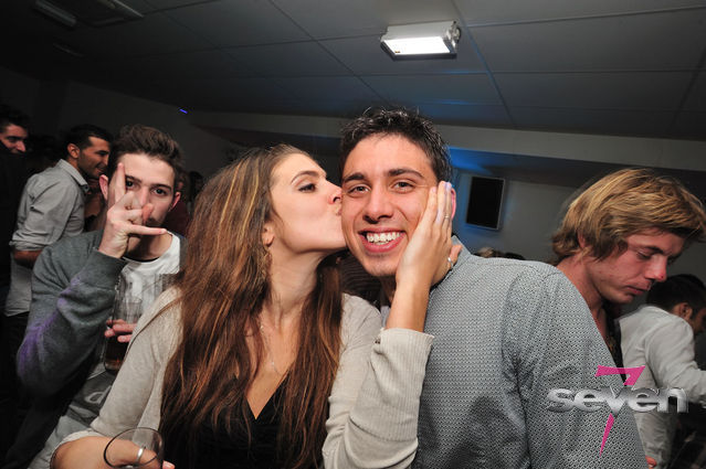 Cliquer pour voir l'image en taille réelle