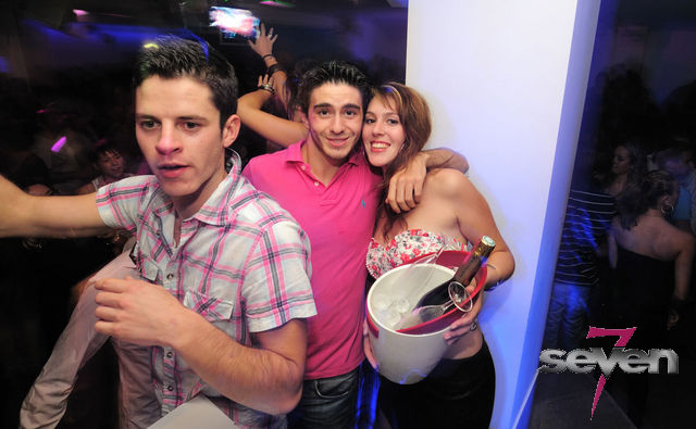 Cliquer pour voir l'image en taille réelle