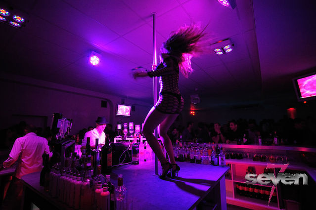 Cliquer pour voir l'image en taille réelle