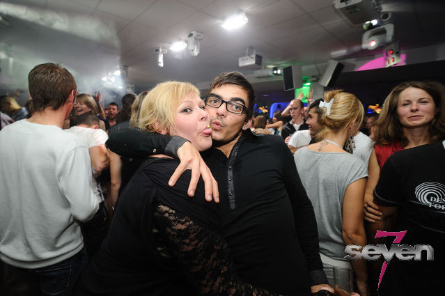 Cliquer pour voir l'image en taille réelle