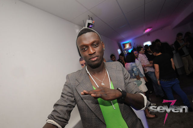 Cliquer pour voir l'image en taille réelle