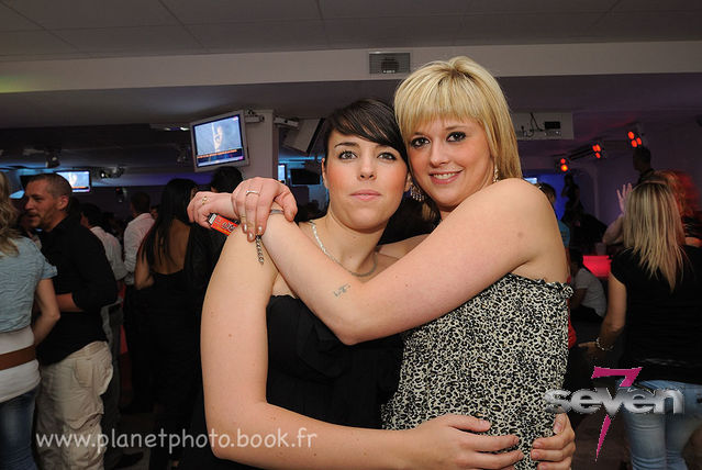 Cliquer pour voir l'image en taille réelle