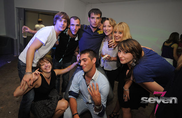 Cliquer pour voir l'image en taille réelle