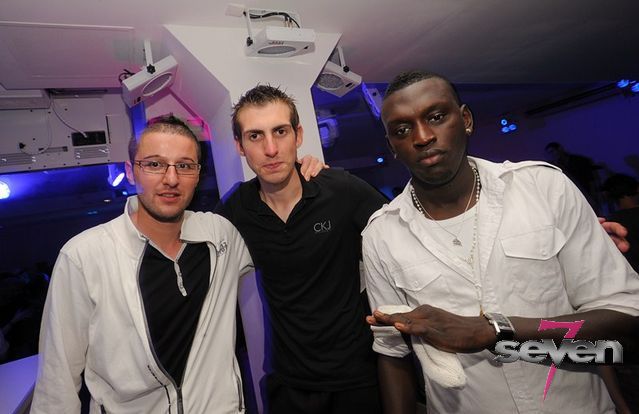 Cliquer pour voir l'image en taille réelle