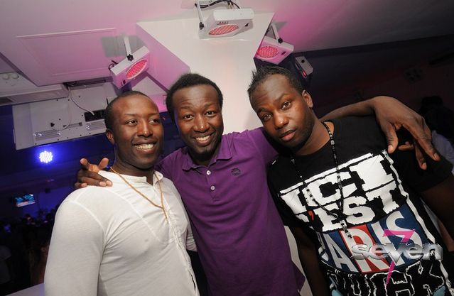 Cliquer pour voir l'image en taille réelle