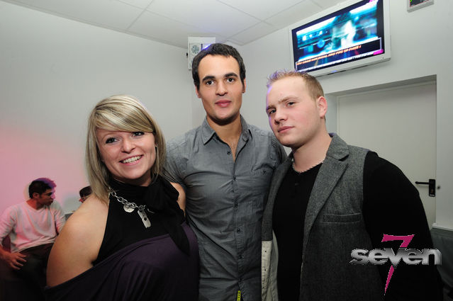 Cliquer pour voir l'image en taille réelle