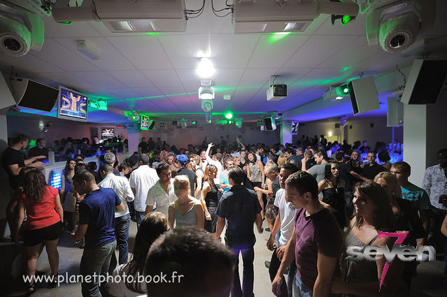 Cliquer pour voir l'image en taille réelle