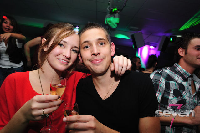 Cliquer pour voir l'image en taille réelle