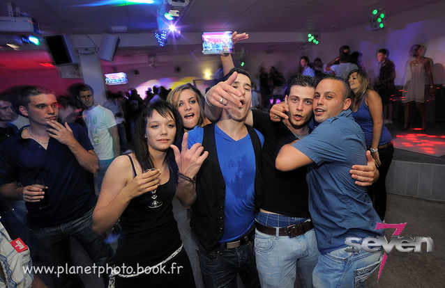 Cliquer pour voir l'image en taille réelle