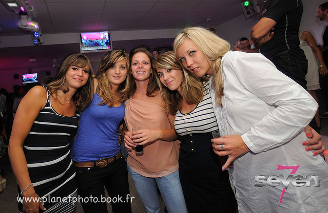 Cliquer pour voir l'image en taille réelle